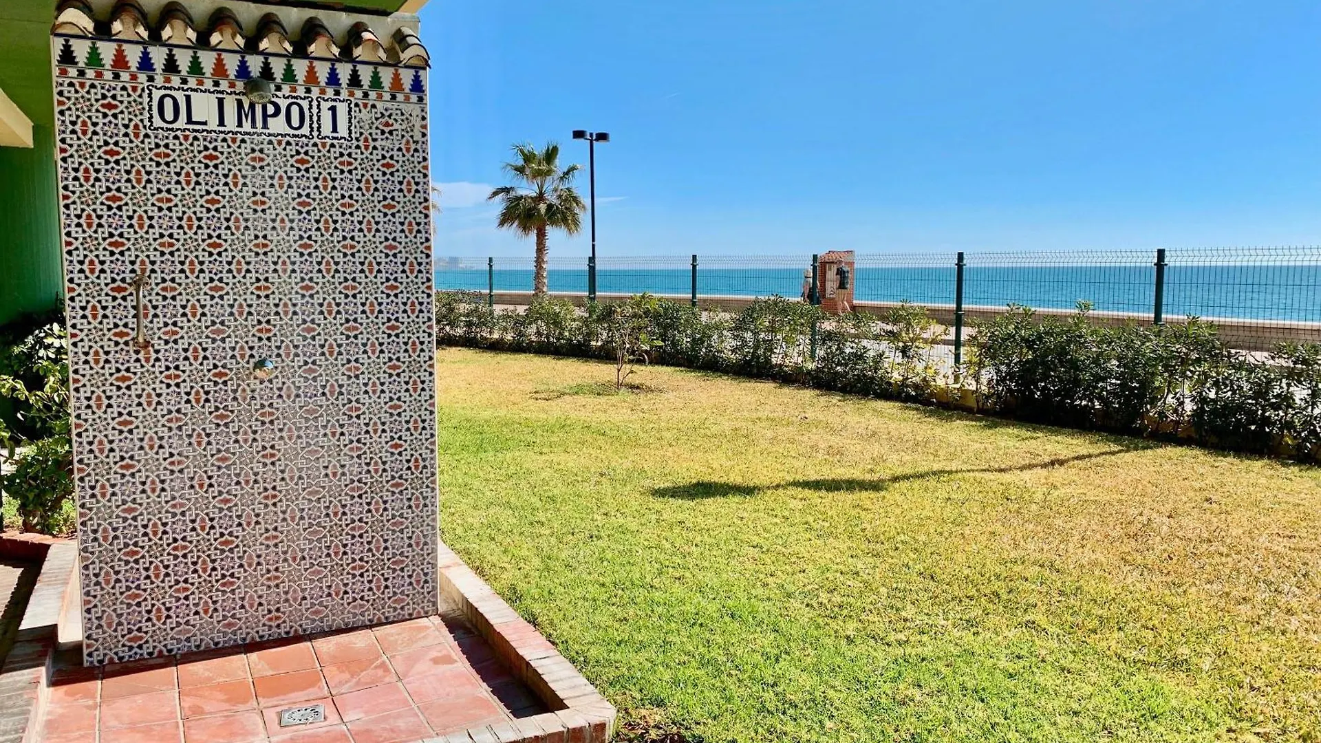 Beachfront Apartment In Fuengirola